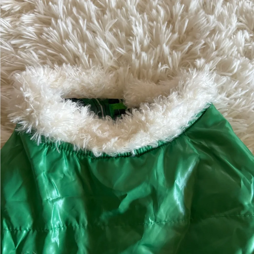 Top paw green waterproof fur trimmed parka and booties set plaid lining Medium